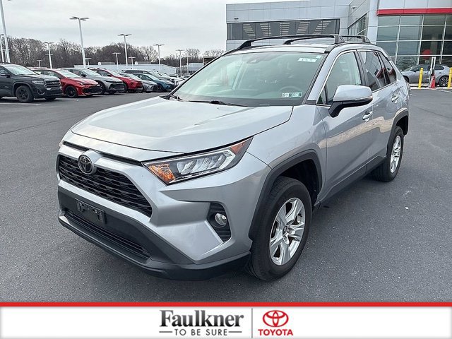 Used 2020 Toyota RAV4 XLE w/ All Weather Liner Package image 16
