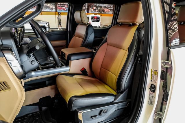 Used 2024 Ford F250 Lariat w/ Sport Appearance Package AWD/4WD image 29