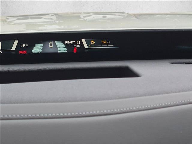 New 2027 BMW 740i w/ M Sport Package RWD image 11