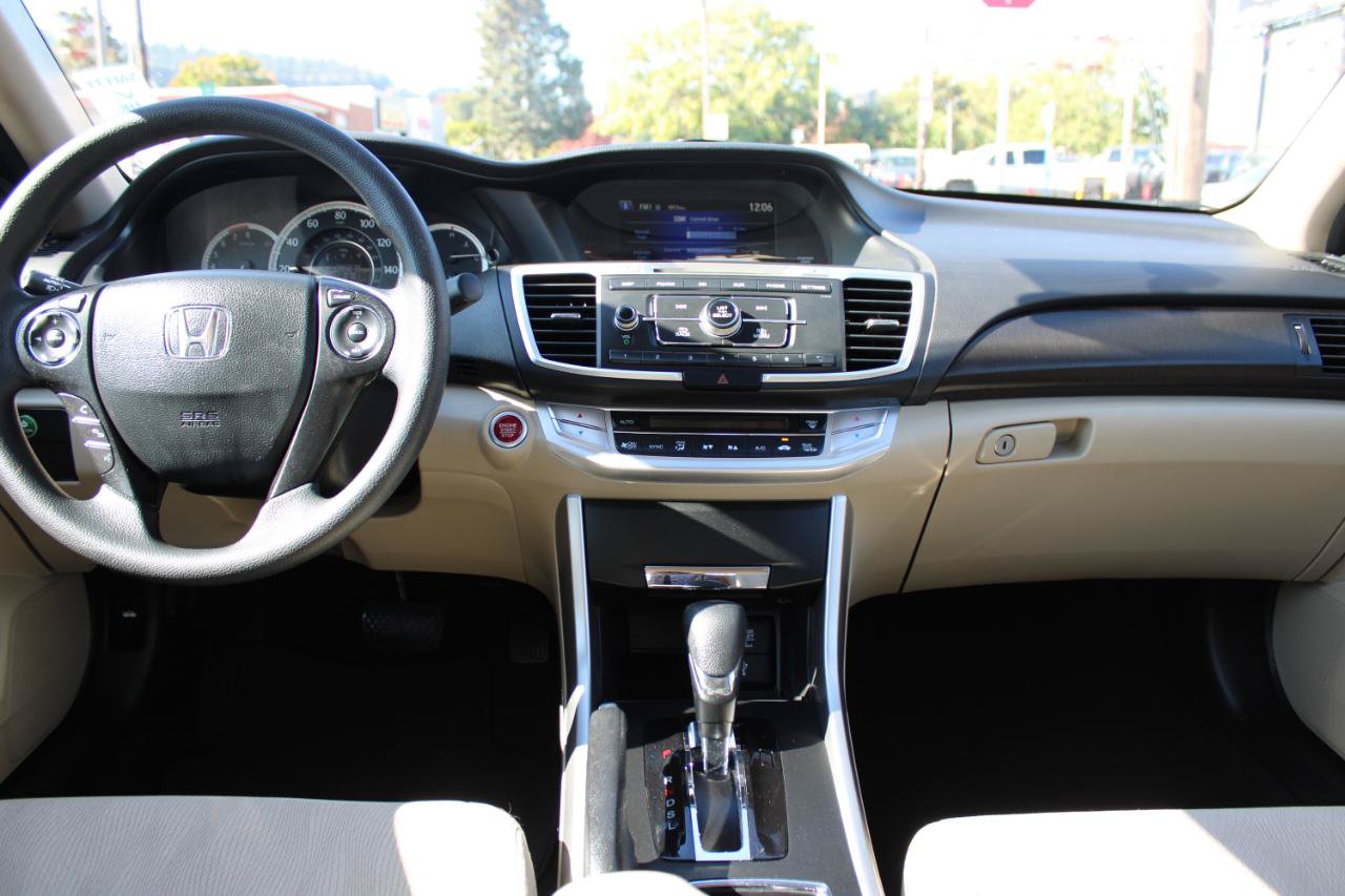 Used 2014 Honda Accord EX image 9