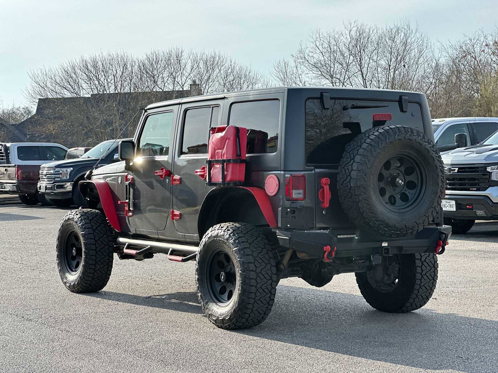 Used 2016 Jeep Wrangler Unlimited Rubicon w/ Connectivity Group image 13