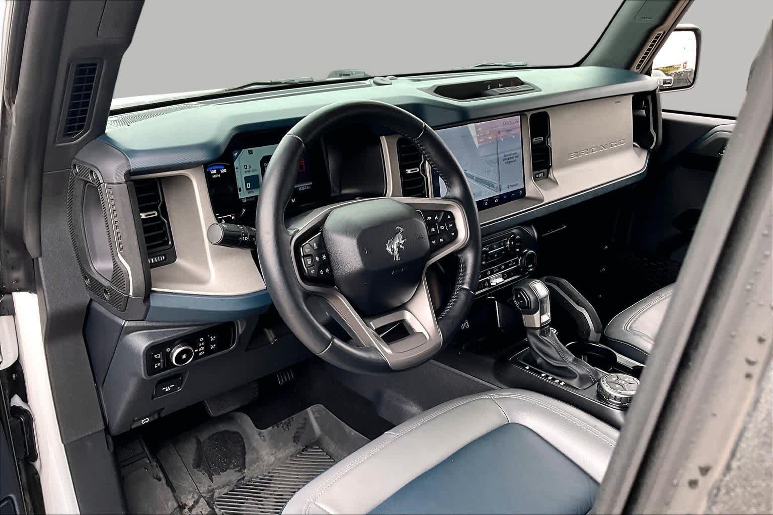 Used 2024 Ford Bronco Outer Banks AWD/4WD image 18