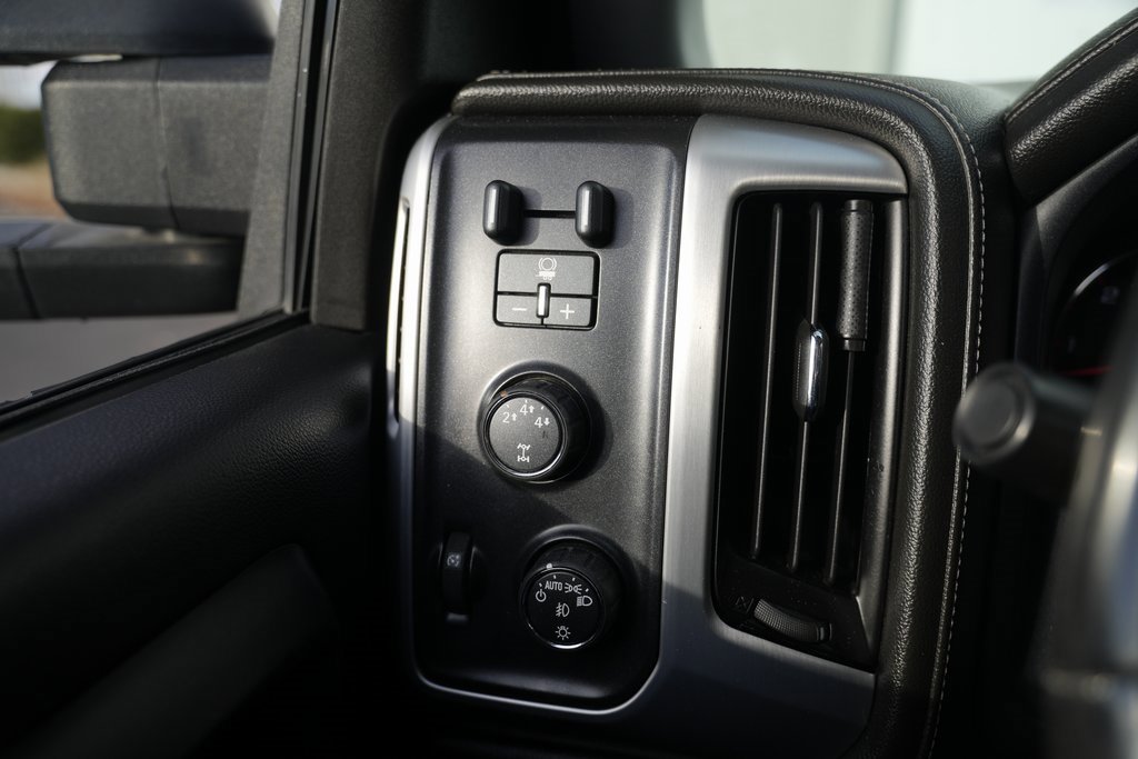 Used 2015 GMC Sierra 2500 SLE w/ SLE Preferred Package image 44