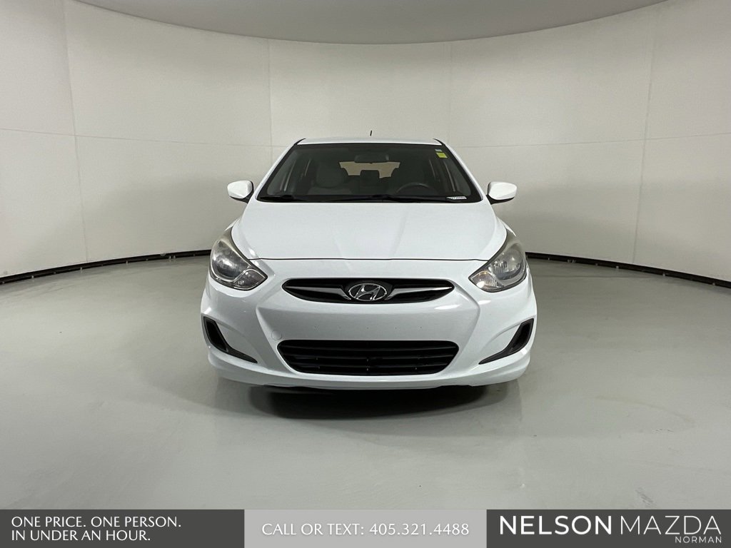 Used 2014 Hyundai Accent GS image 2