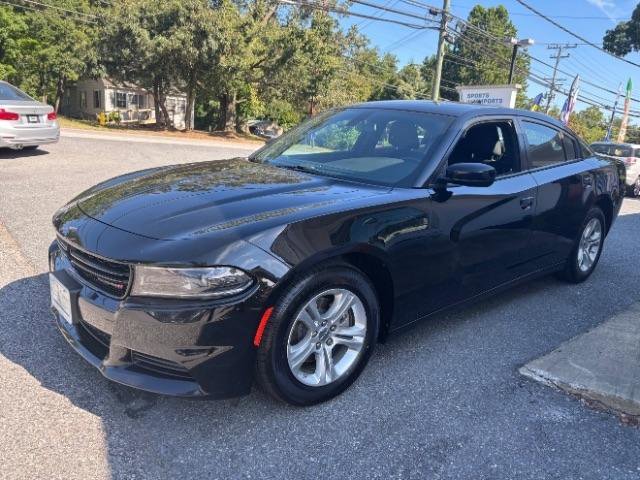 Used 2023 Dodge Charger SXT RWD image 2
