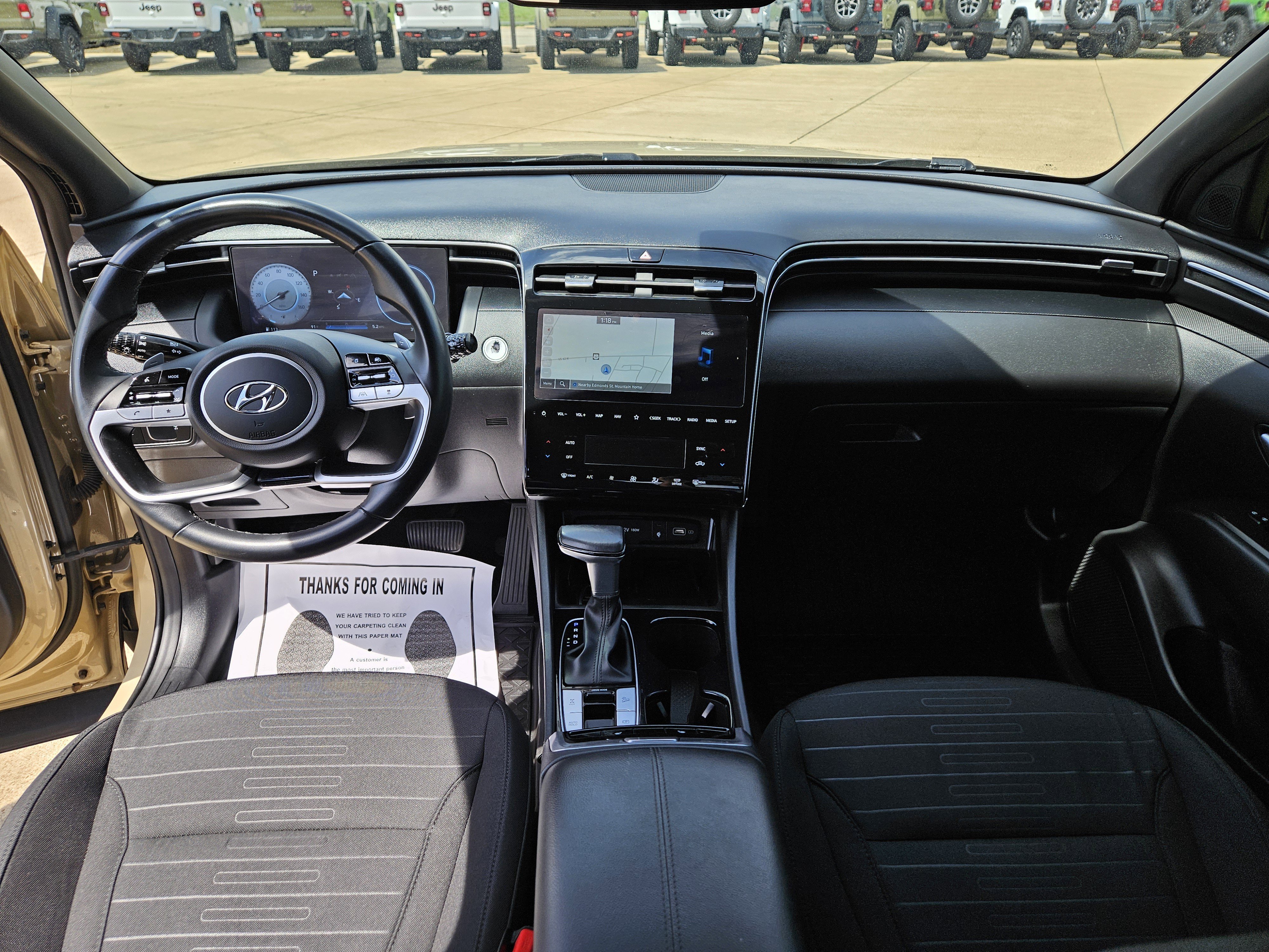 Used 2023 Hyundai Santa Cruz SEL Premium image 15