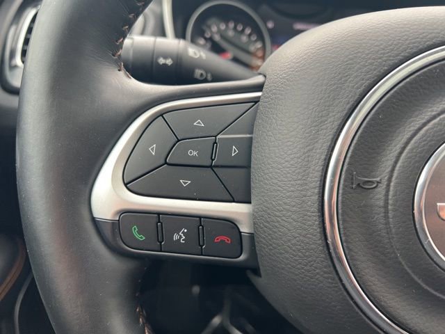 Used 2018 Jeep Compass Limited w/ Navigation Group AWD/4WD image 11
