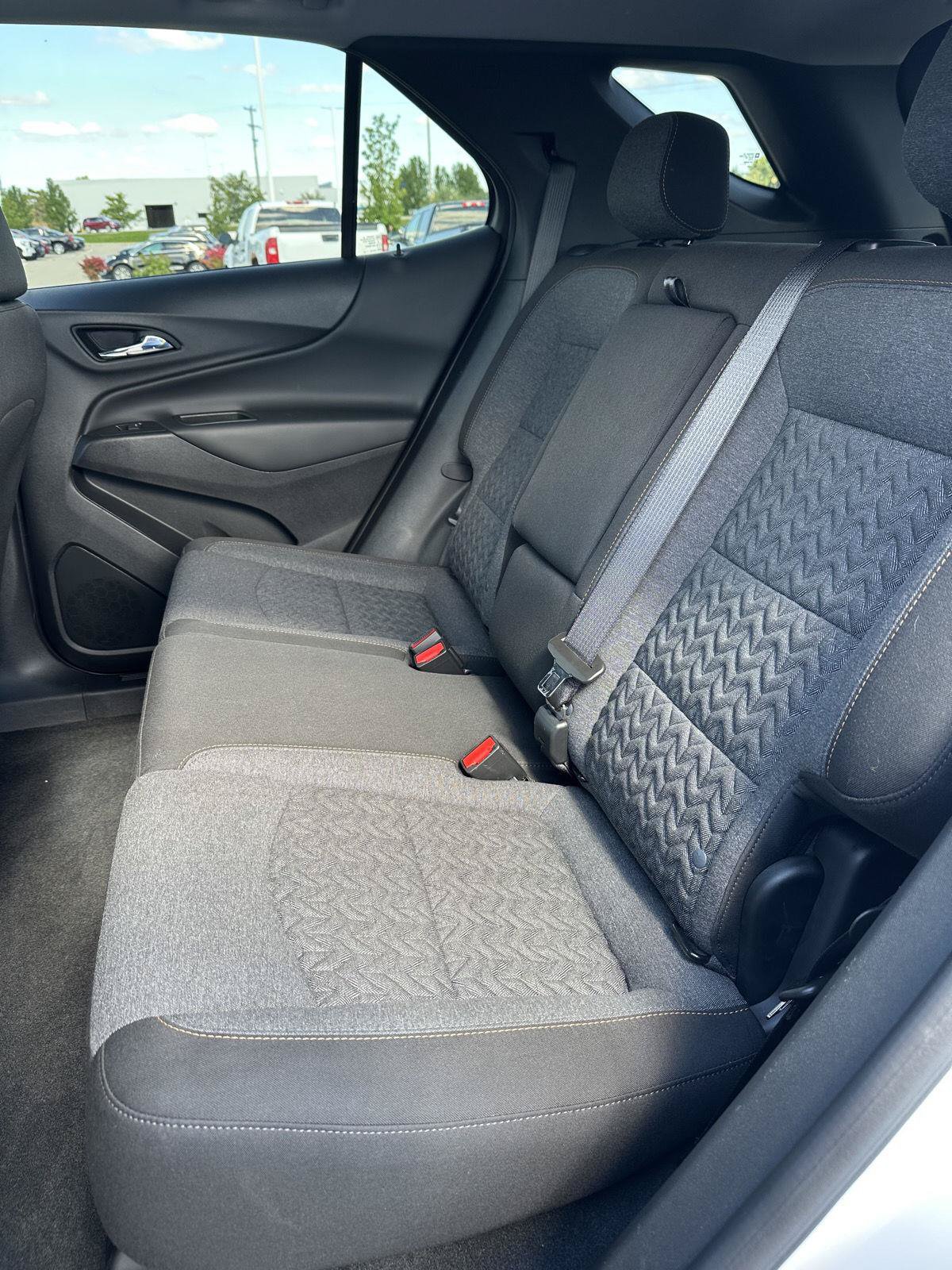 Certified 2024 Chevrolet Equinox LT FWD image 21