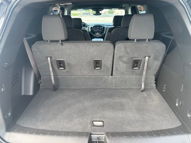 Used 2023 Chevrolet Traverse LT image 21