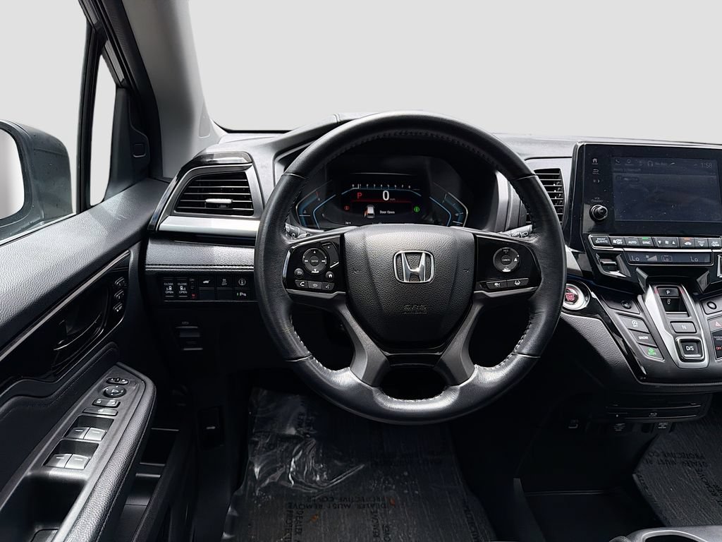 Used 2023 Honda Odyssey Touring image 23