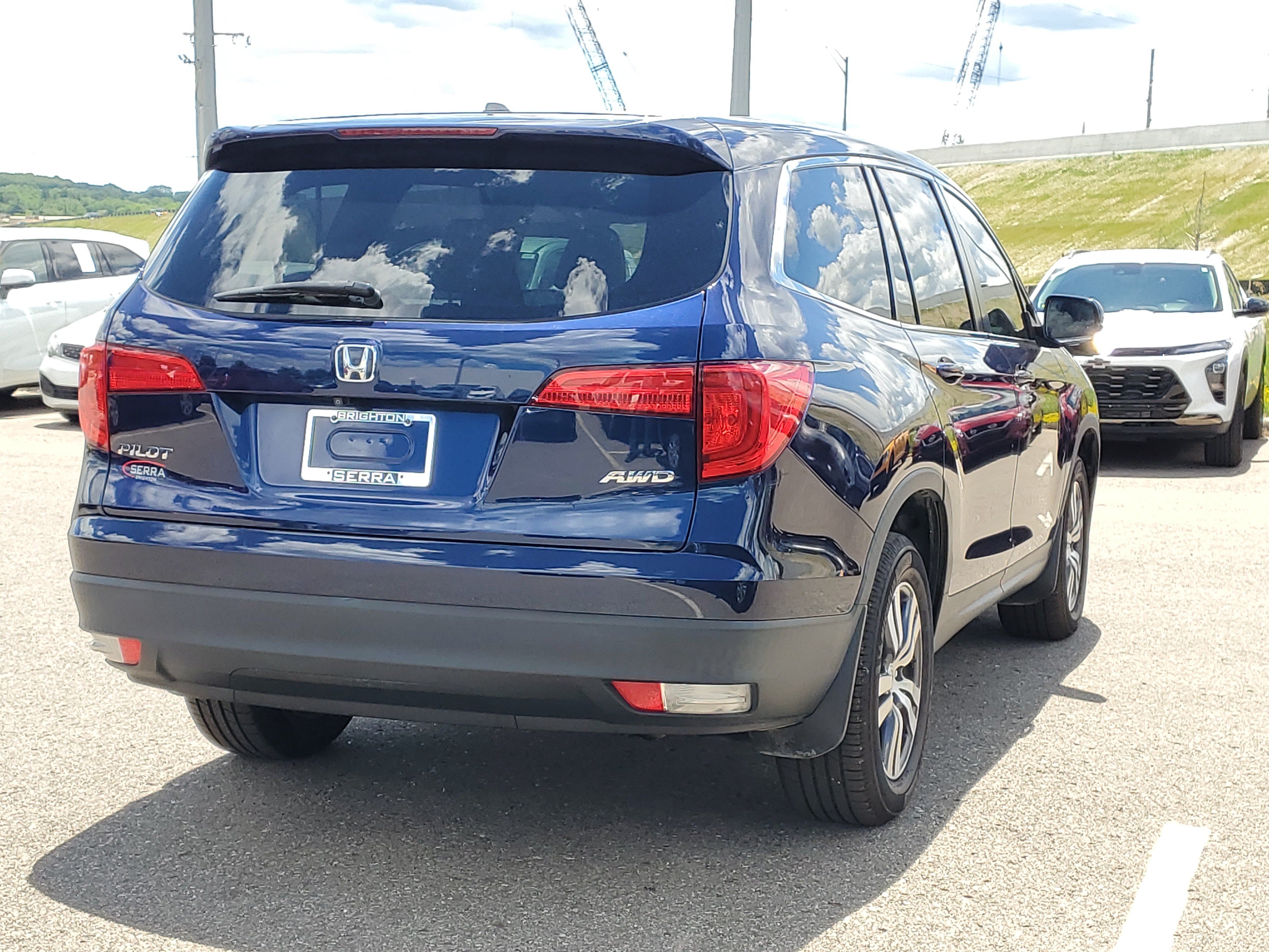 Certified 2018 Honda Pilot EX-L image 3