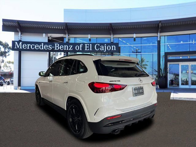 New 2025 Mercedes-Benz GLA 35 AMG 4MATIC video 3
