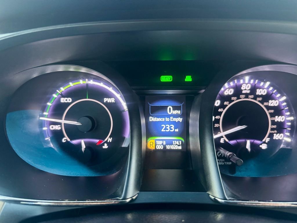 Used 2016 Toyota Avalon XLE Plus image 24