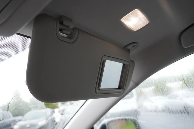 Used 2022 Toyota RAV4 XLE FWD image 41