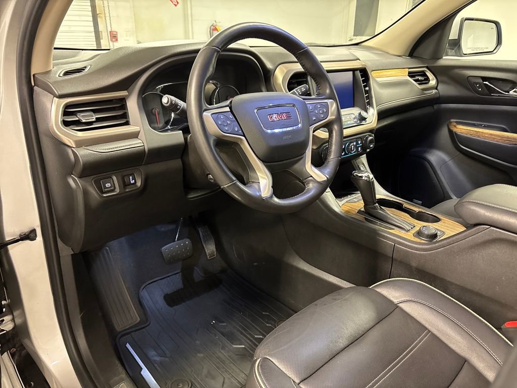 Used 2019 GMC Acadia Denali w/ Technology Package image 29