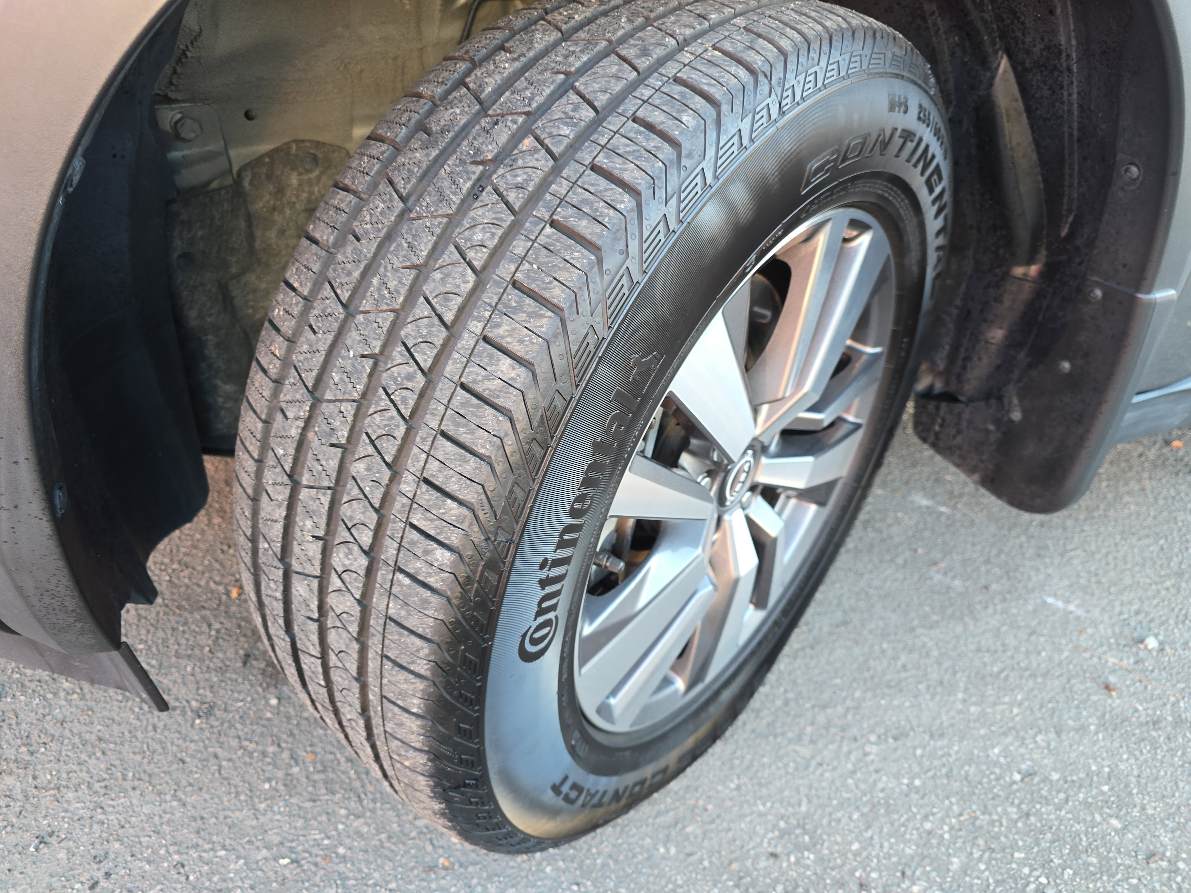 Used 2022 Nissan Pathfinder SL w/ SL Black Package image 34