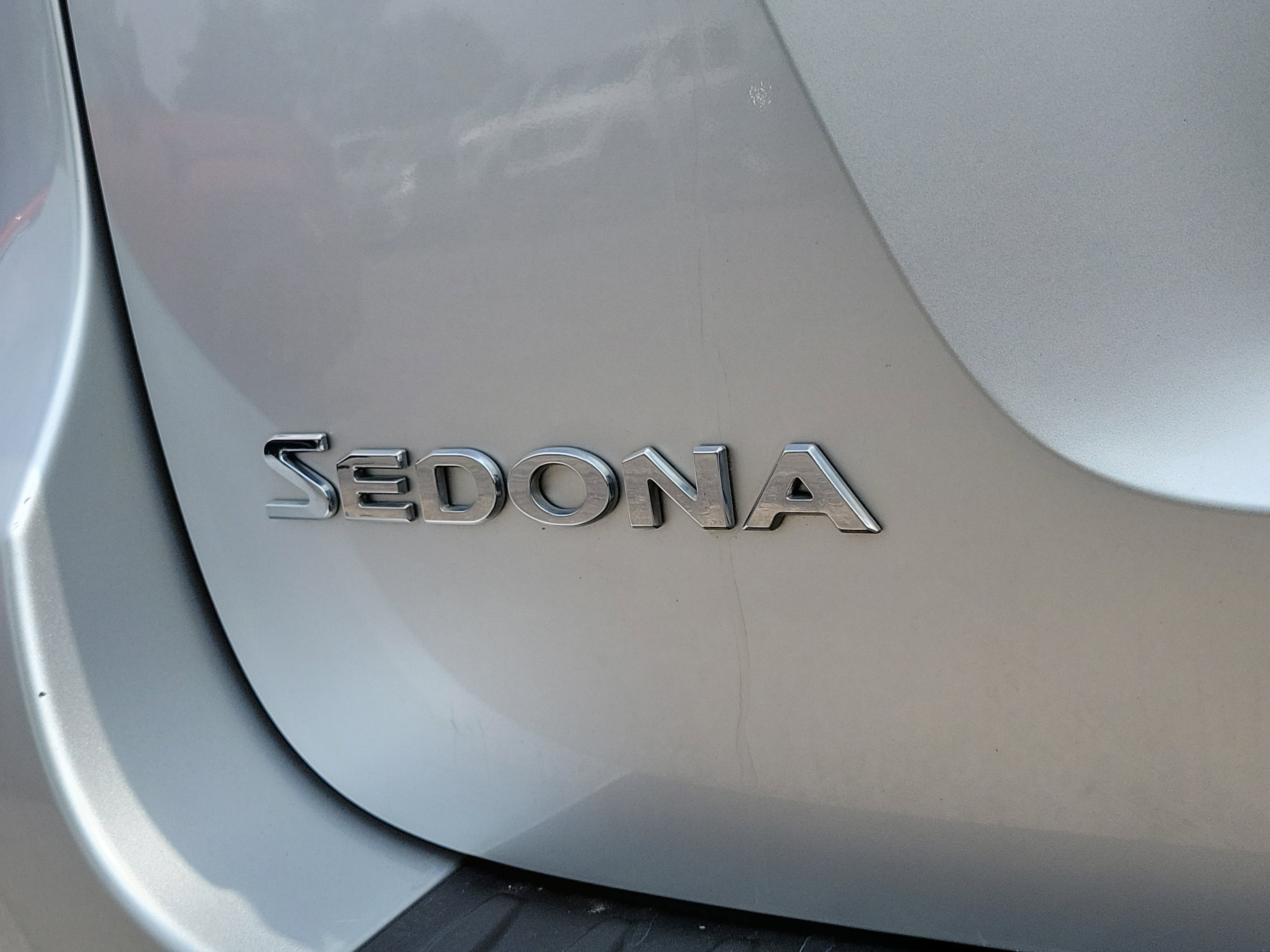 Used 2017 Kia Sedona EX FWD image 6