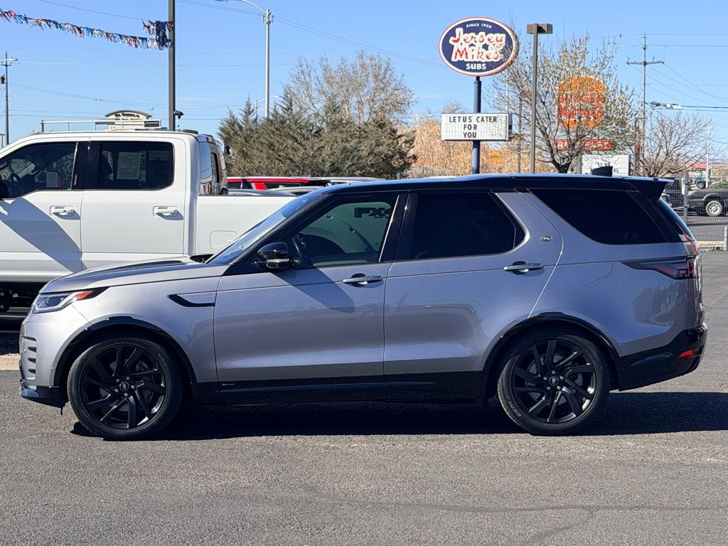 Used 2021 Land Rover Discovery S R-Dynamic AWD/4WD image 2