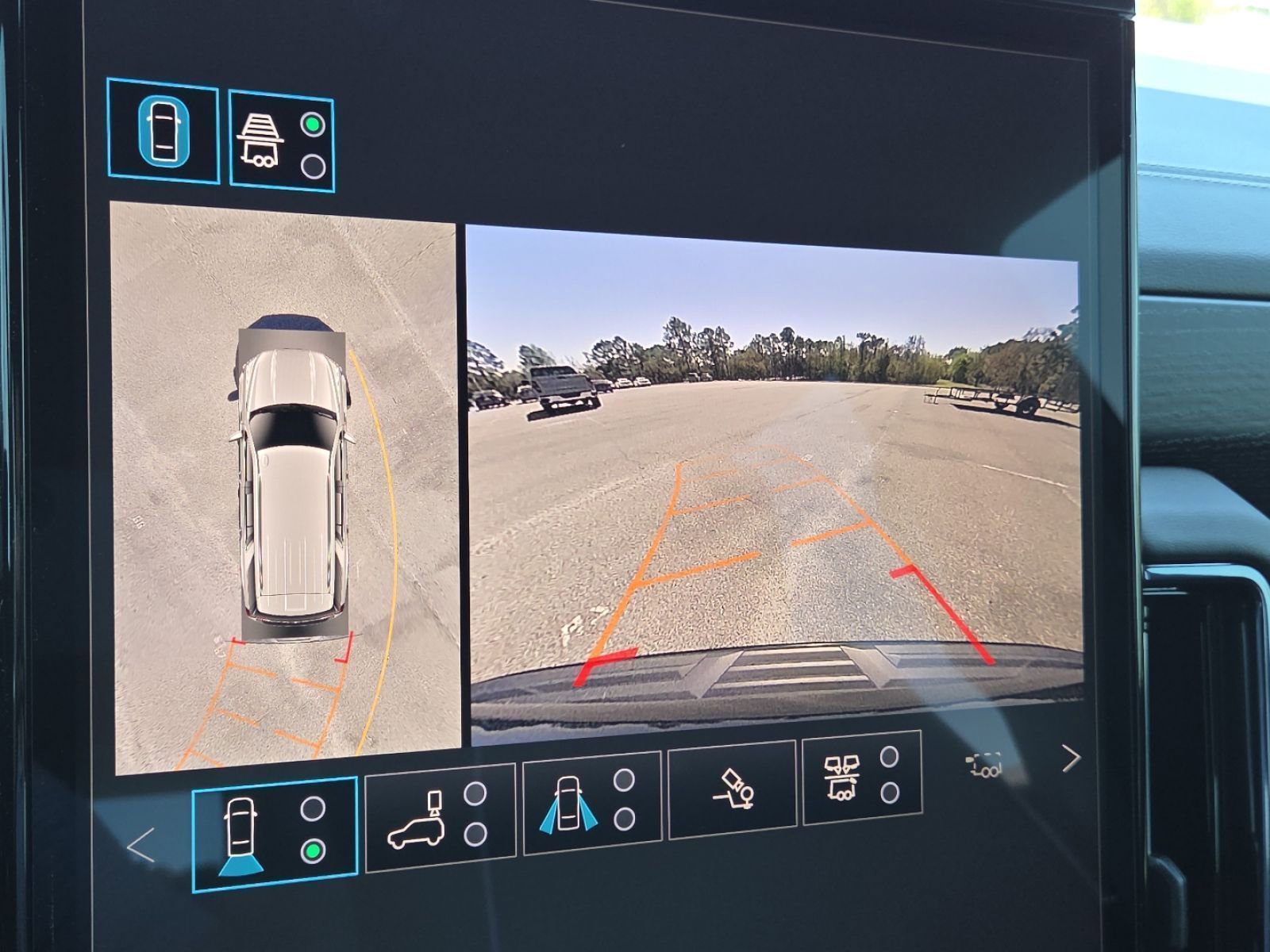 New 2026 GMC Yukon AT4 Ultimate image 14