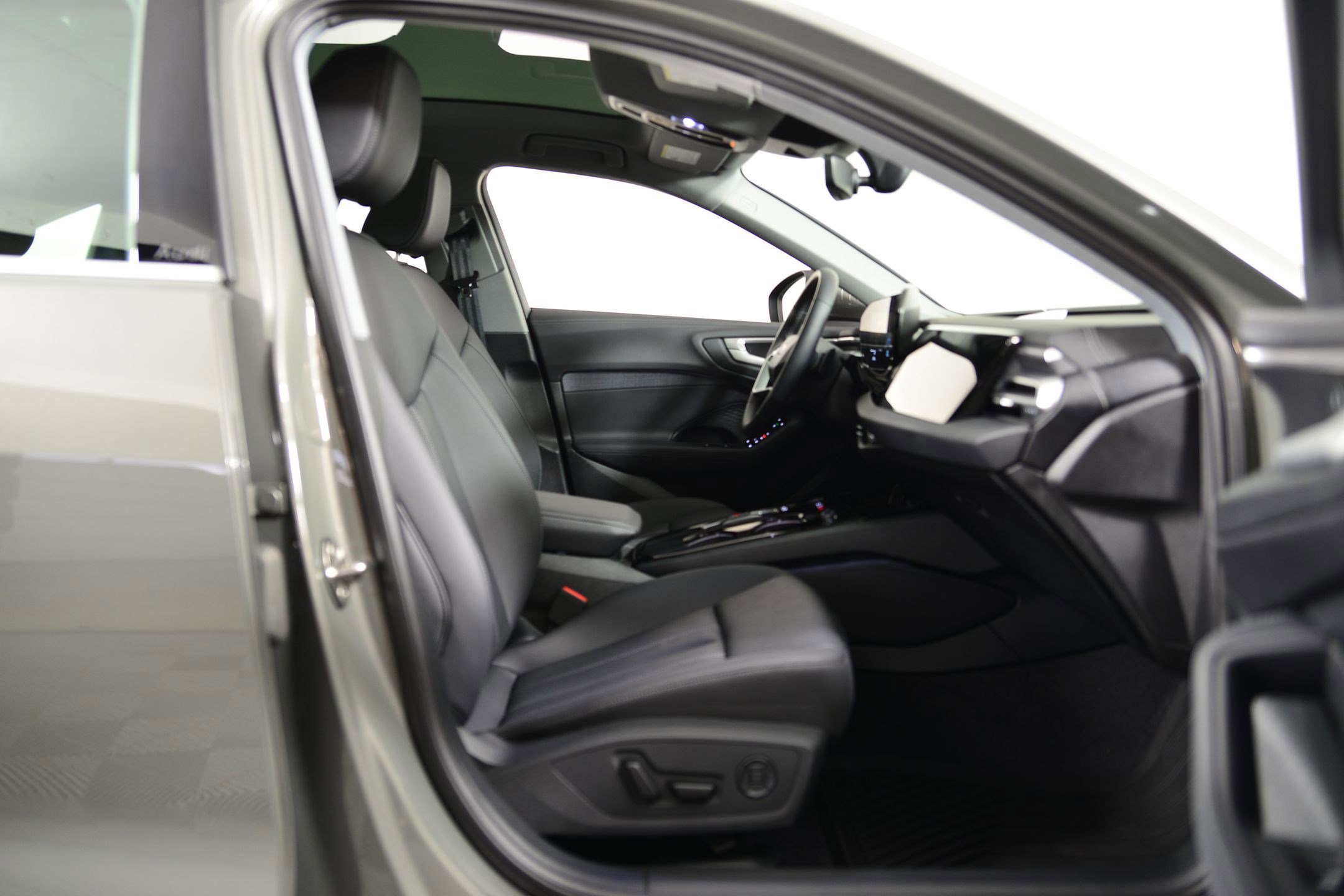 Certified 2025 Audi A5 2.0T Premium w/ Convenience Package image 18