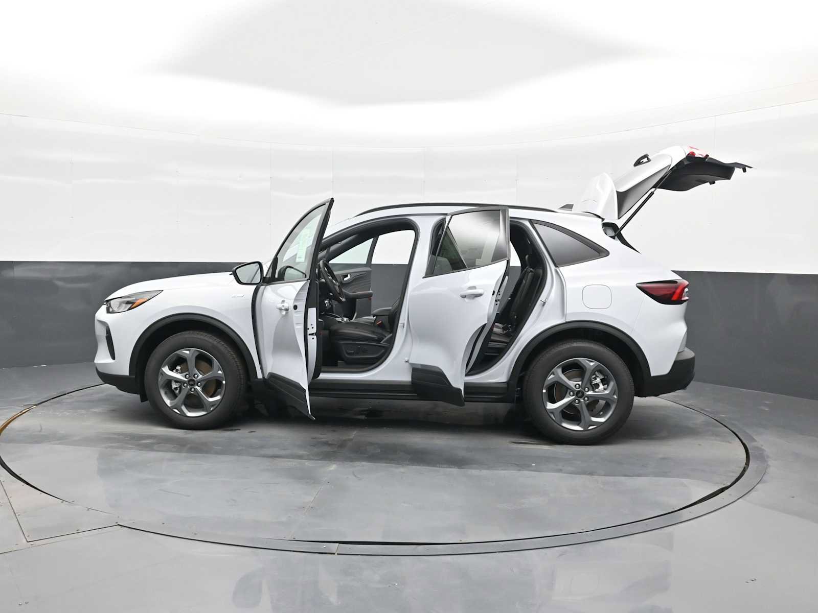 New 2026 Ford Escape ST-Line w/ Tech Pack #1 image 29