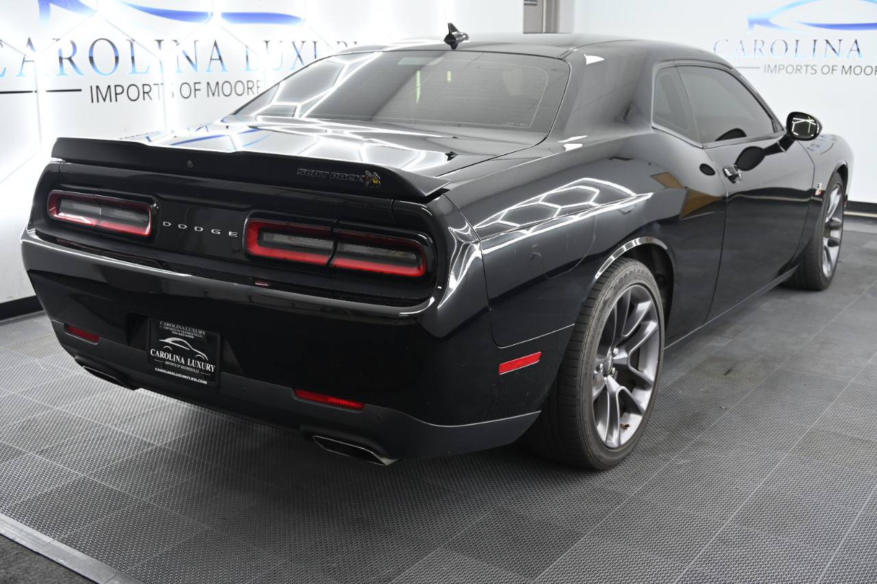 Used 2023 Dodge Challenger R/T Scat Pack RWD image 4