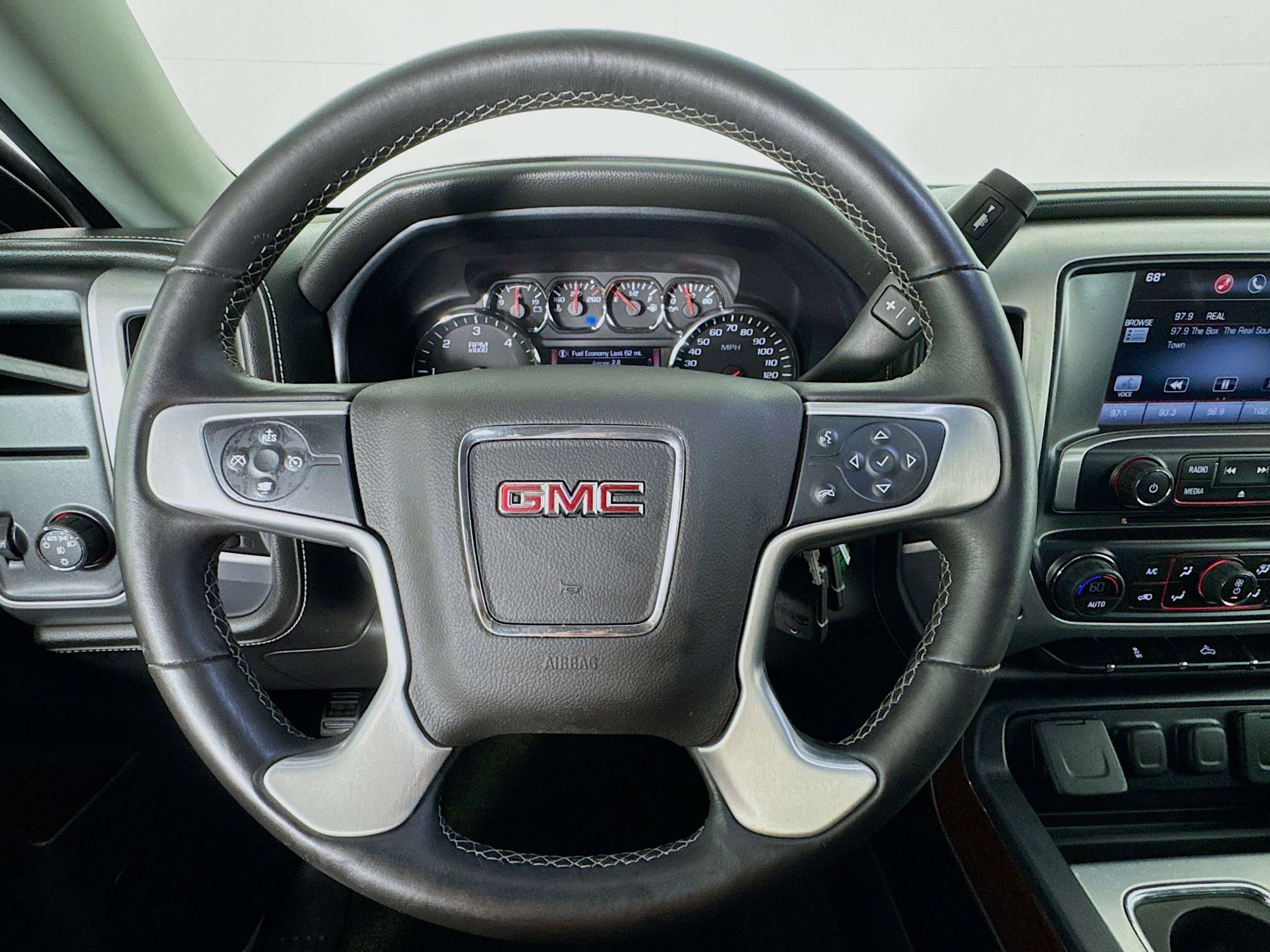 Used 2014 GMC Sierra 1500 SLE image 11