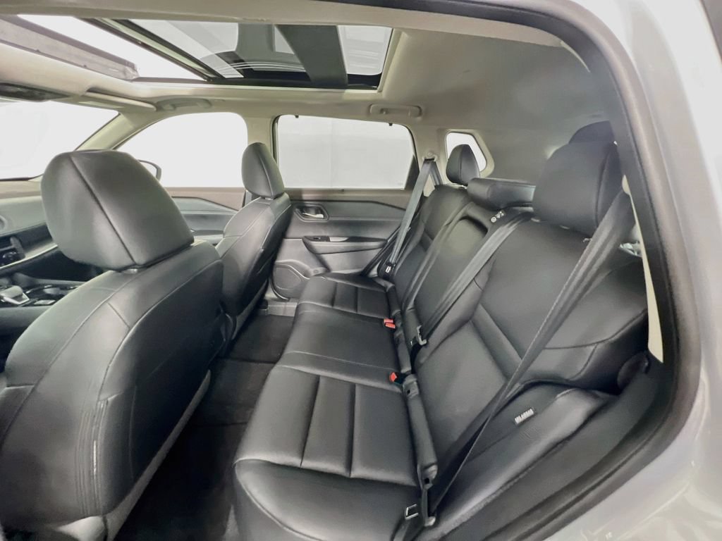 Used 2023 Nissan Rogue SV w/ SV Premium B Package AWD/4WD image 24