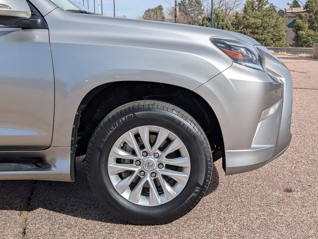 Used 2023 Lexus GX 460 Premium w/ Premium Plus Package AWD/4WD image 9