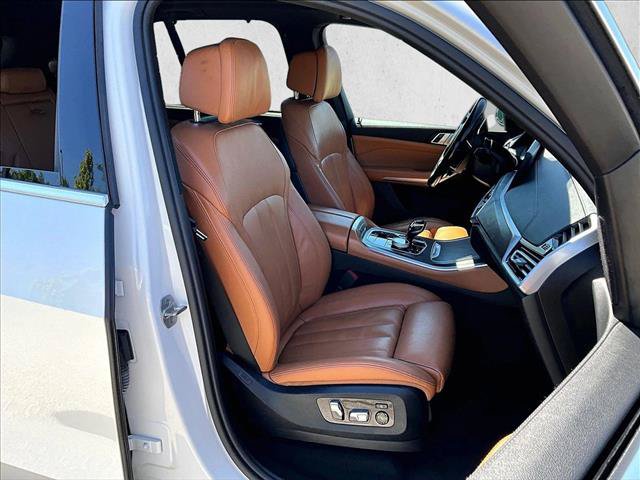 Used 2022 BMW X5 sDrive40i w/ Executive Package RWD image 9
