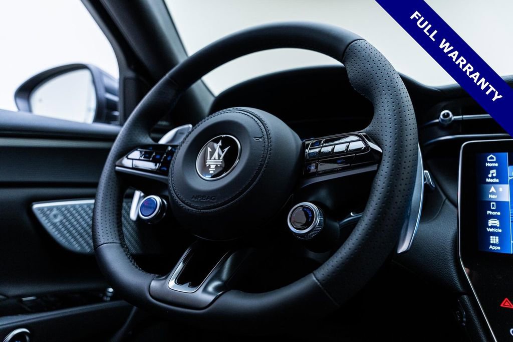 Used 2024 Maserati Grecale GT image 40
