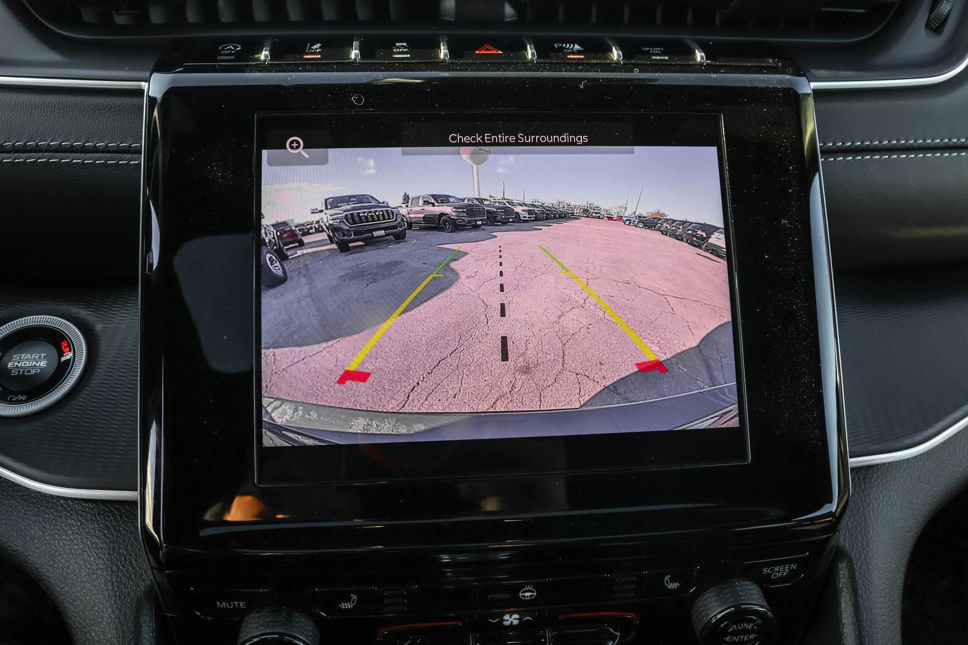 New 2025 Jeep Grand Cherokee L Altitude image 19