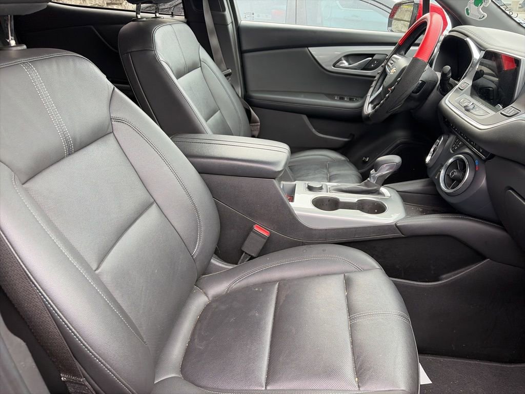 Used 2021 Chevrolet Blazer LT w/ LPO, Black Grille Bar Package image 27