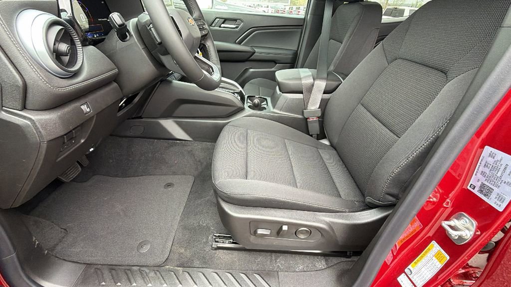 New 2026 Chevrolet Colorado LT image 13