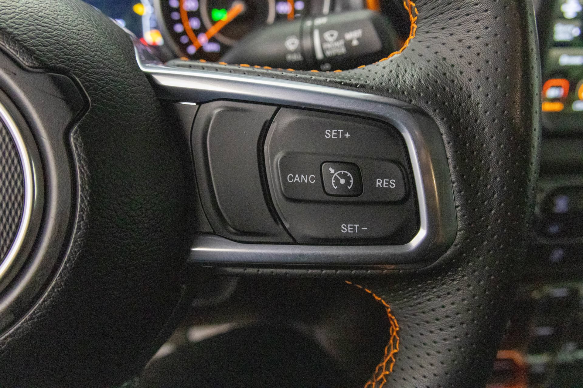 Used 2023 Jeep Gladiator Mojave w/ LED Lighting Group AWD/4WD image 22