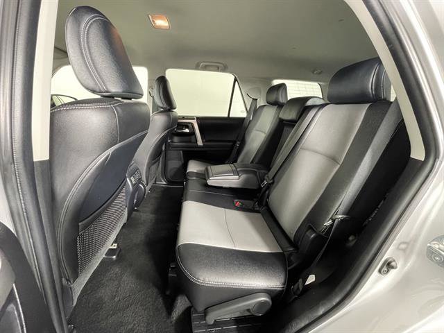 Used 2022 Toyota 4Runner SR5 Premium image 11