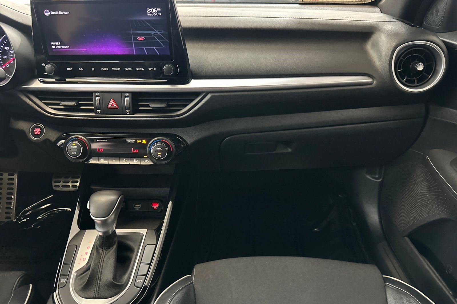 Used 2022 Kia Forte GT-Line w/ GT-Line Technology Package FWD image 31