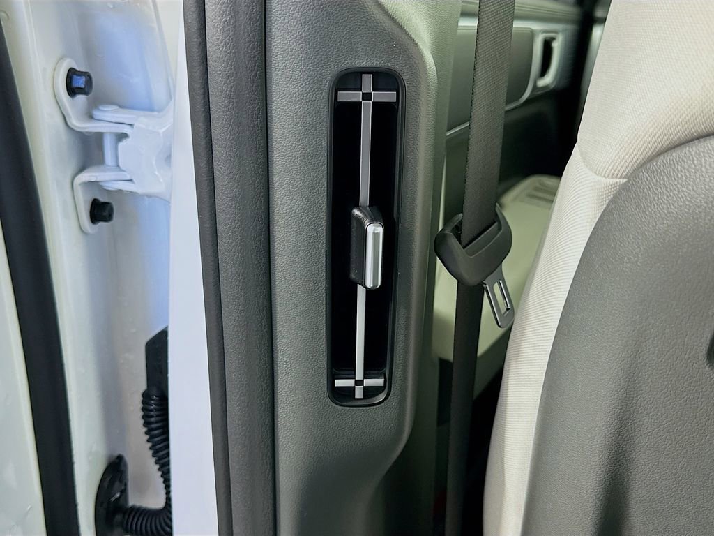 New 2026 Hyundai Santa Fe SE image 17