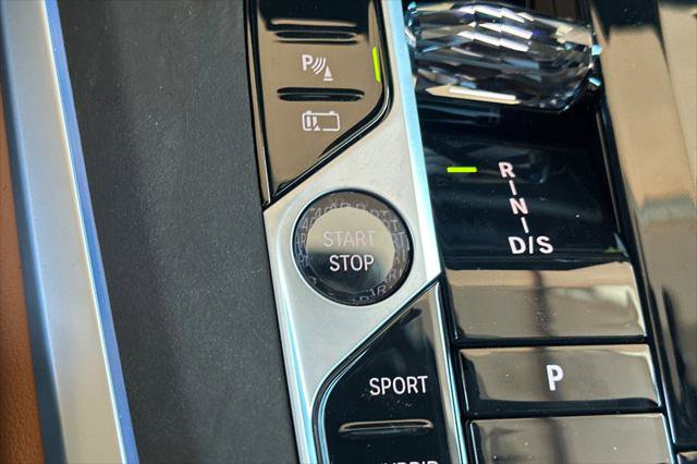 New 2026 BMW X5 xDrive50e w/ Executive Package AWD/4WD image 22