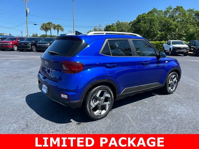 Used 2022 Hyundai Venue Limited FWD image 6