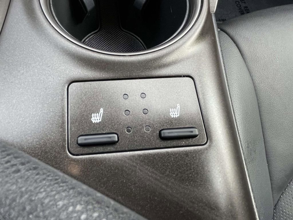 Used 2023 Toyota Camry XSE w/ Navigation Package image 38