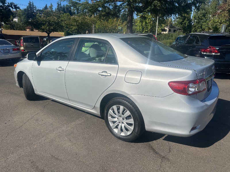 Used 2013 Toyota Corolla LE image 5