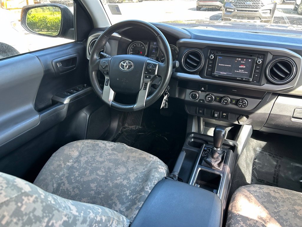 Used 2019 Toyota Tacoma SR5 AWD/4WD image 9