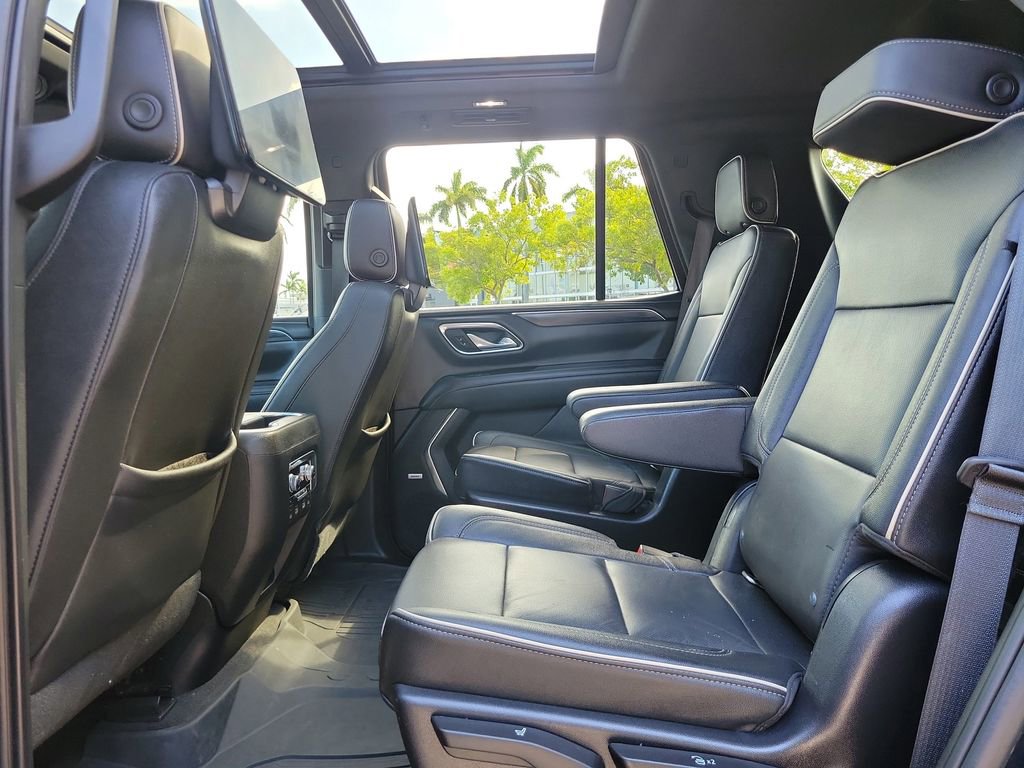 Used 2021 GMC Yukon SLT w/ SLT Premium Package RWD image 17