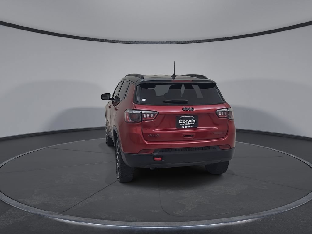 Certified 2026 Jeep Compass Trailhawk AWD/4WD image 14