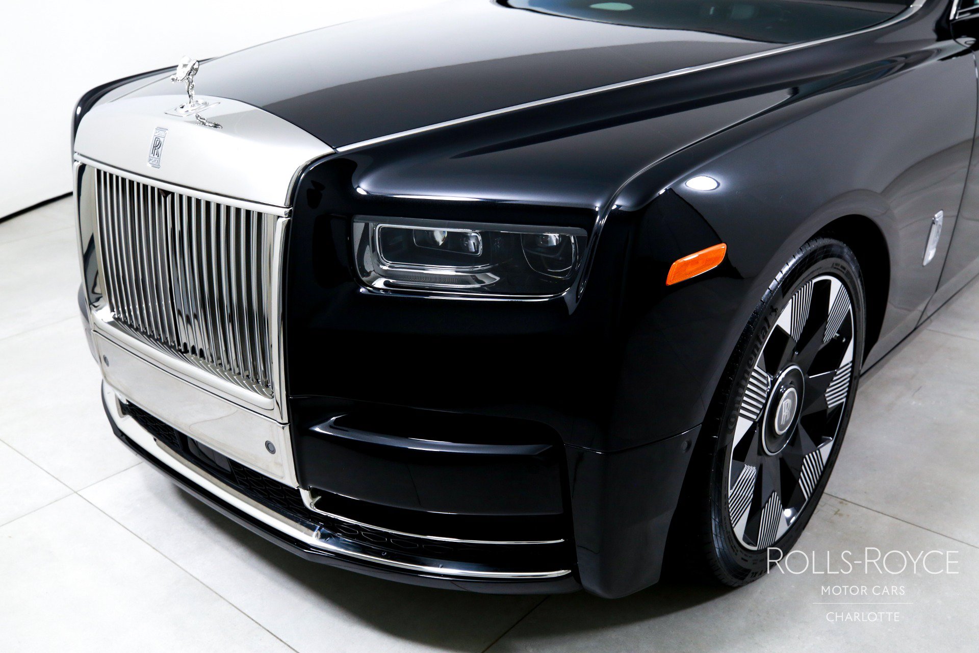New 2027 Rolls-Royce Phantom Sedan RWD image 44