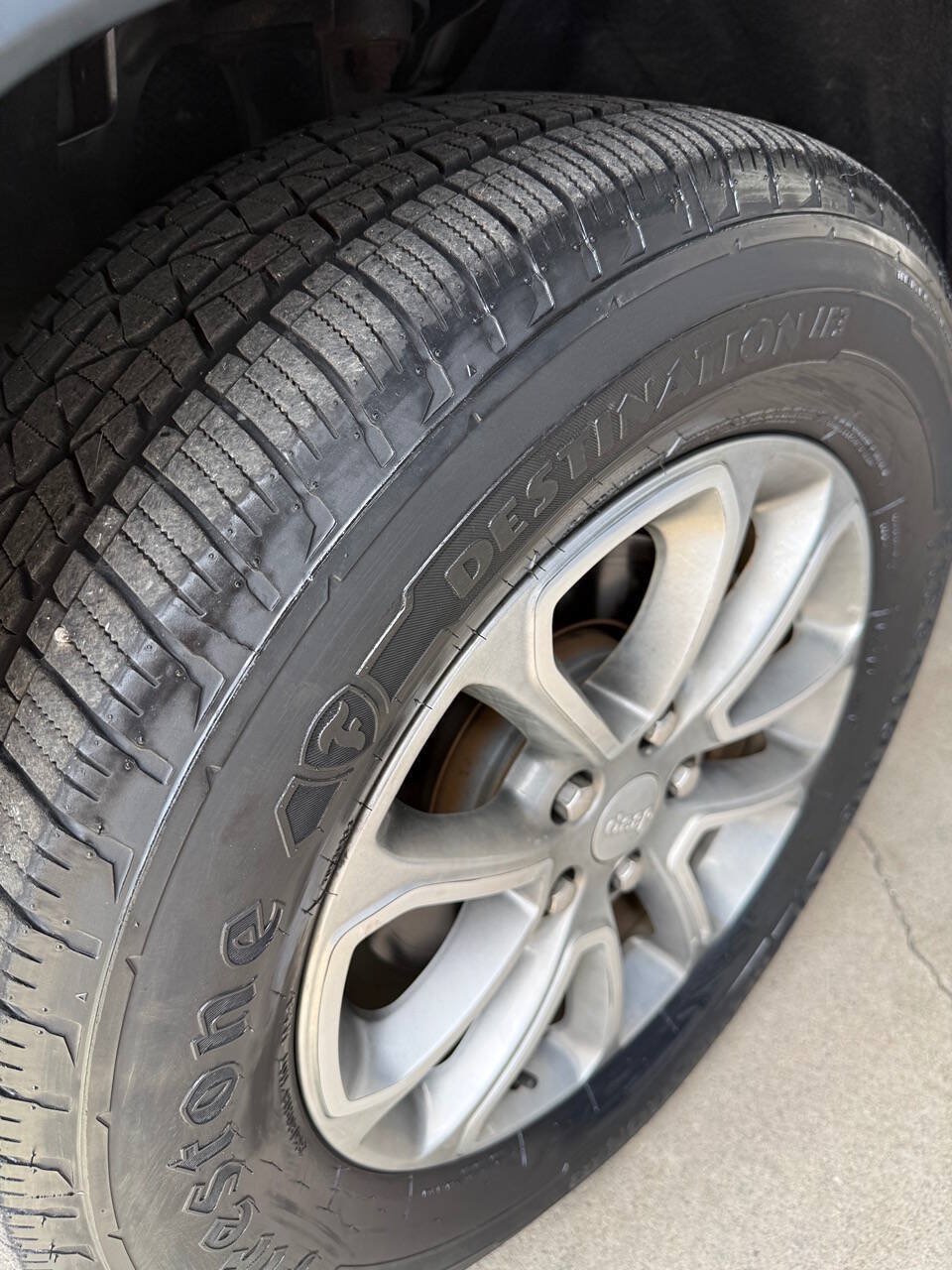 Used 2014 Jeep Grand Cherokee Limited AWD/4WD image 16