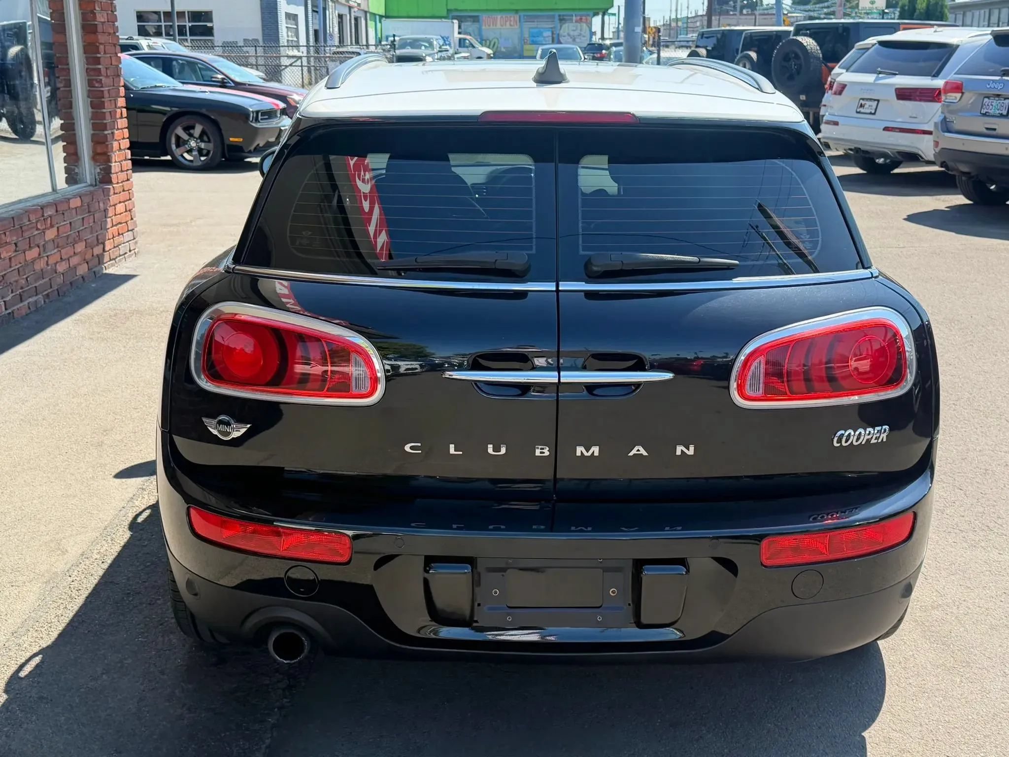Used 2017 MINI Cooper Clubman ALL4 AWD/4WD image 6