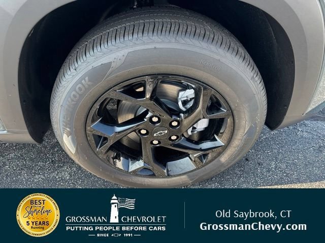 New 2026 Chevrolet Trax LT w/ Driver Confidence Package FWD image 20