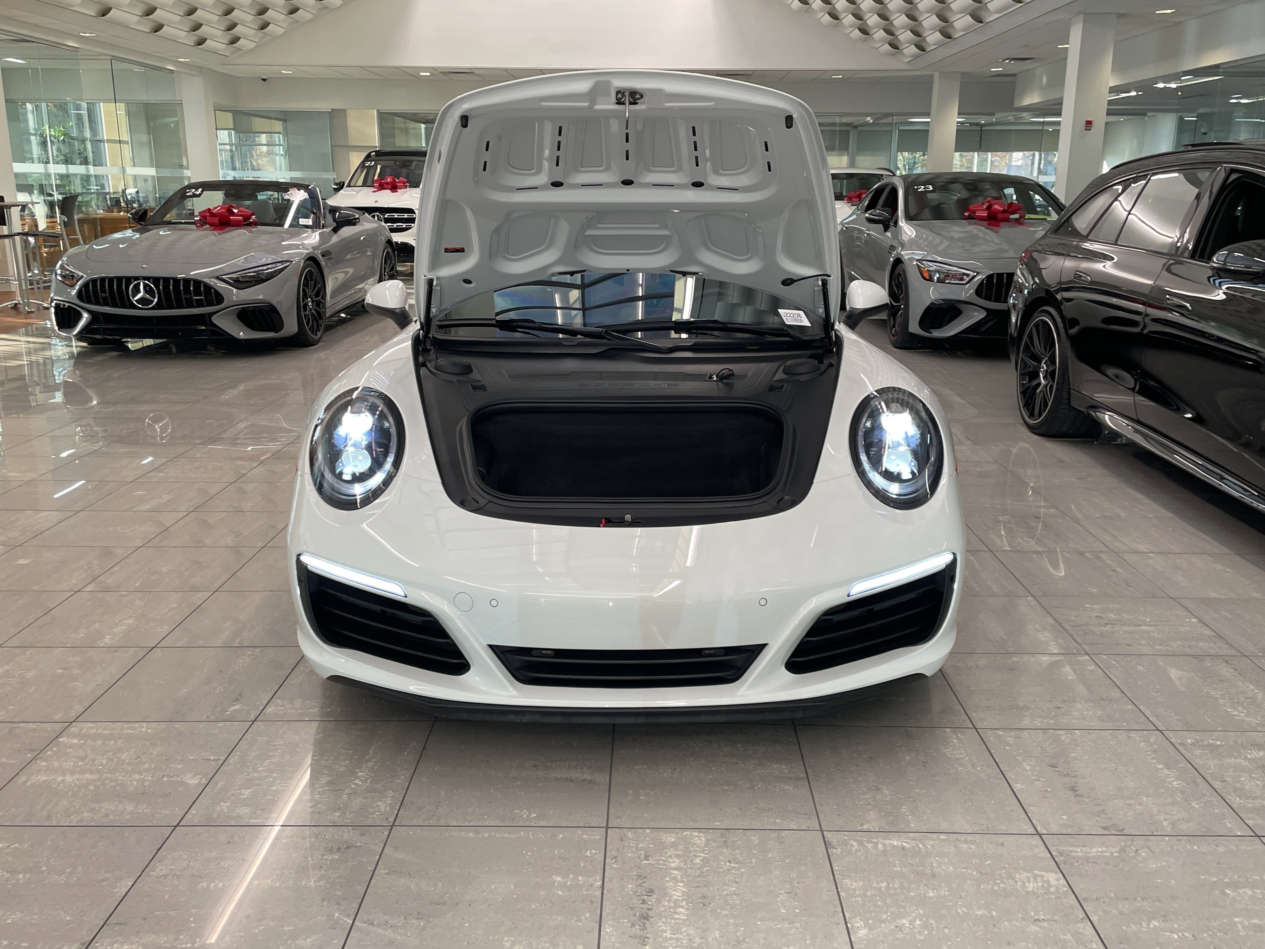 Used 2019 Porsche 911 Targa 4S image 6